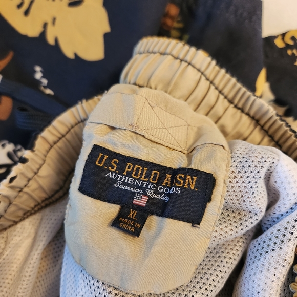 U.S Polo swim trunks men's sixe XL floral lined board swim shorts - Picture 3 of 8